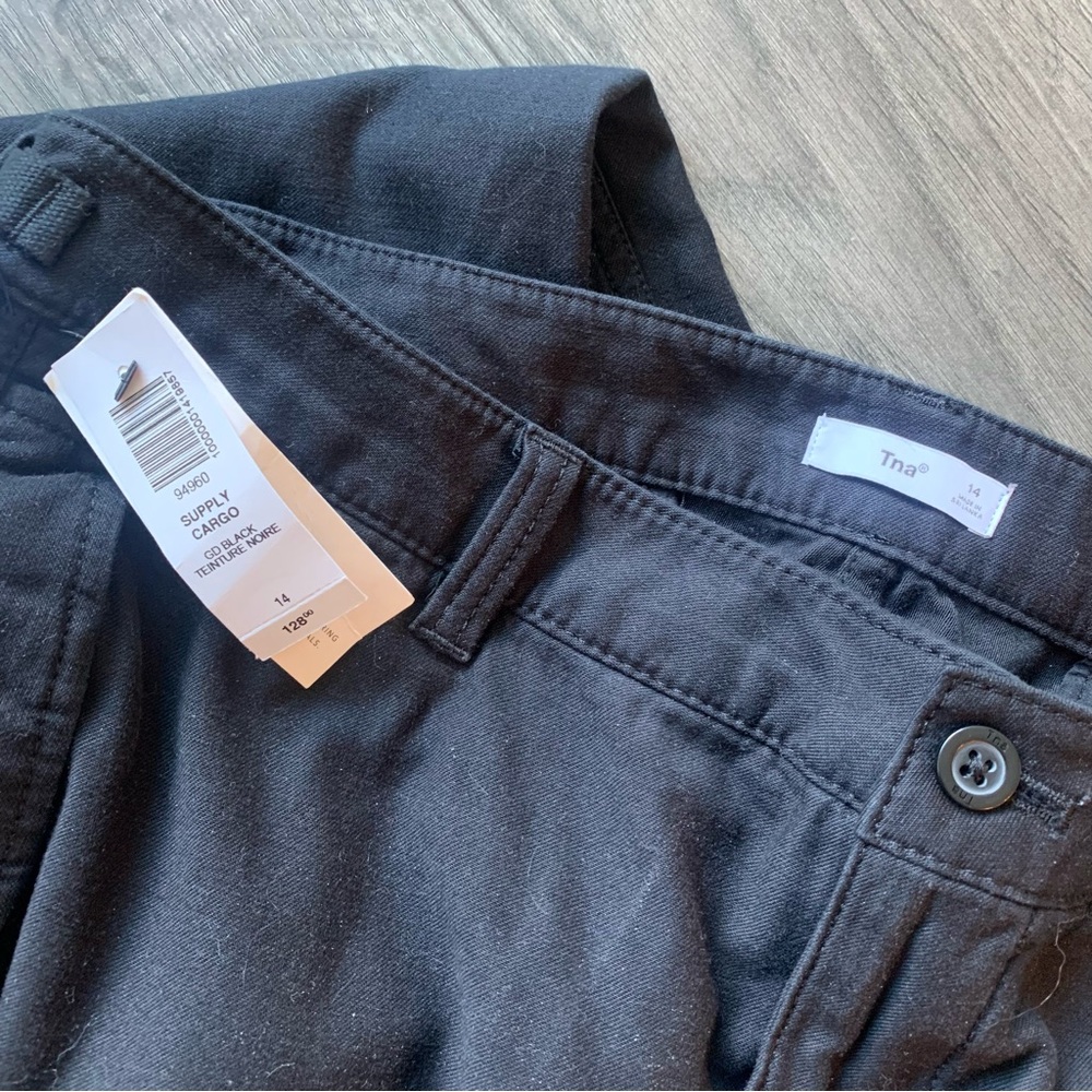 Aritzia TNA Supply Cargo Cotton pants